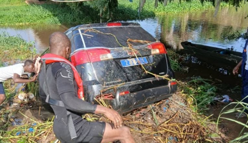Côte d'Ivoire : Drame sous le pont Agnéby à Dabou, un automobiliste retrouvé noyé après une sortie de route
