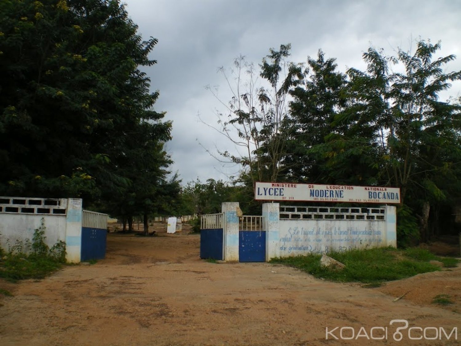 Côte d'Ivoire : Congés anticipés, quand les enseignants et  responsables  se révoltent contre les élèves en  fermant les classes