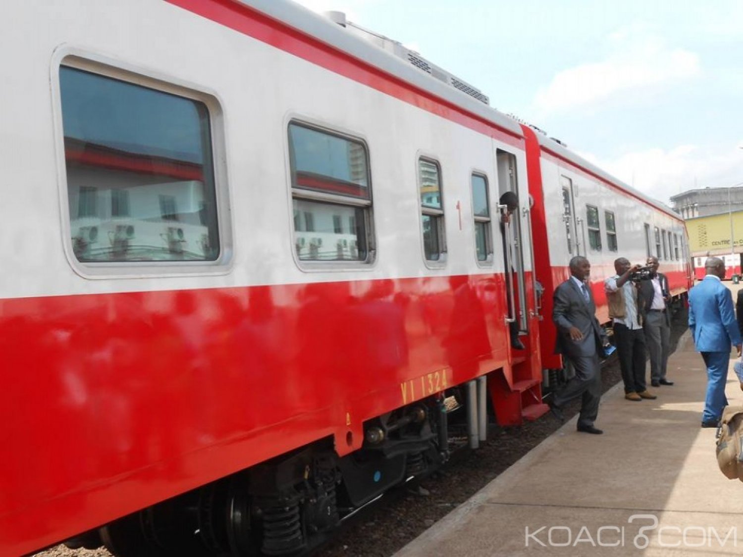 Cameroun : 2 ans après  l'accident d'Eseka, Camrail acquiert 5 locomotives neuves chez General Electric pour relancer le transport voyageurs