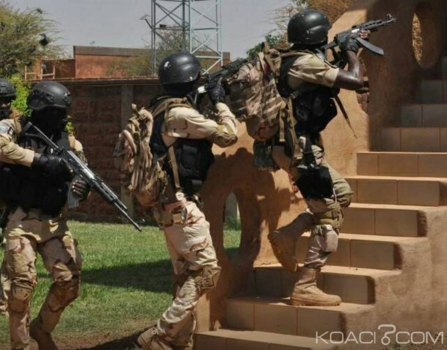Burkina Faso : Quatre morts et quatre blessés dans l'attaque d'une base militaire