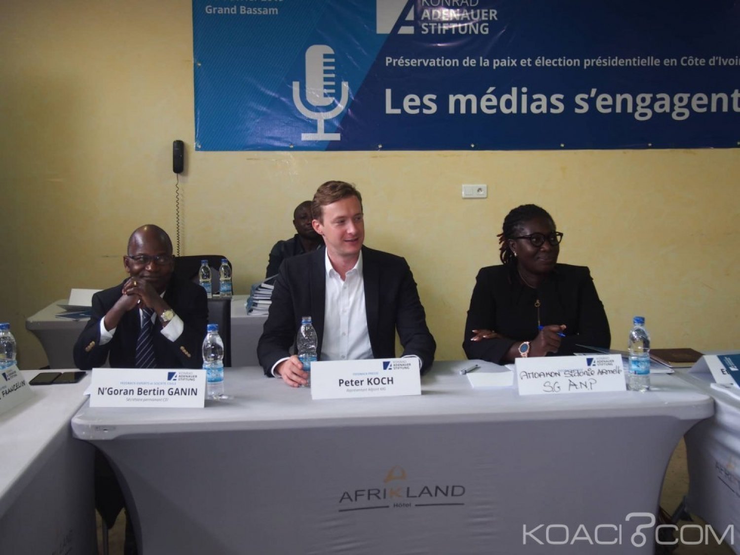 Côte d'Ivoire : Présidentielles de 2020, des médias signent un code de conduite et s'engagent à  assurer une couverture médiatique professionnelle
