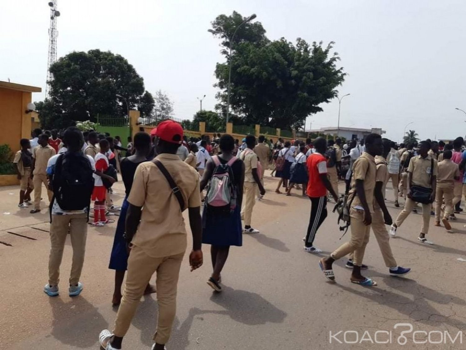 Côte d'Ivoire :  Grève dans le secteur de l'éducation-formation, le Gouvernement déplore les incidents et annonce une reprise des cours