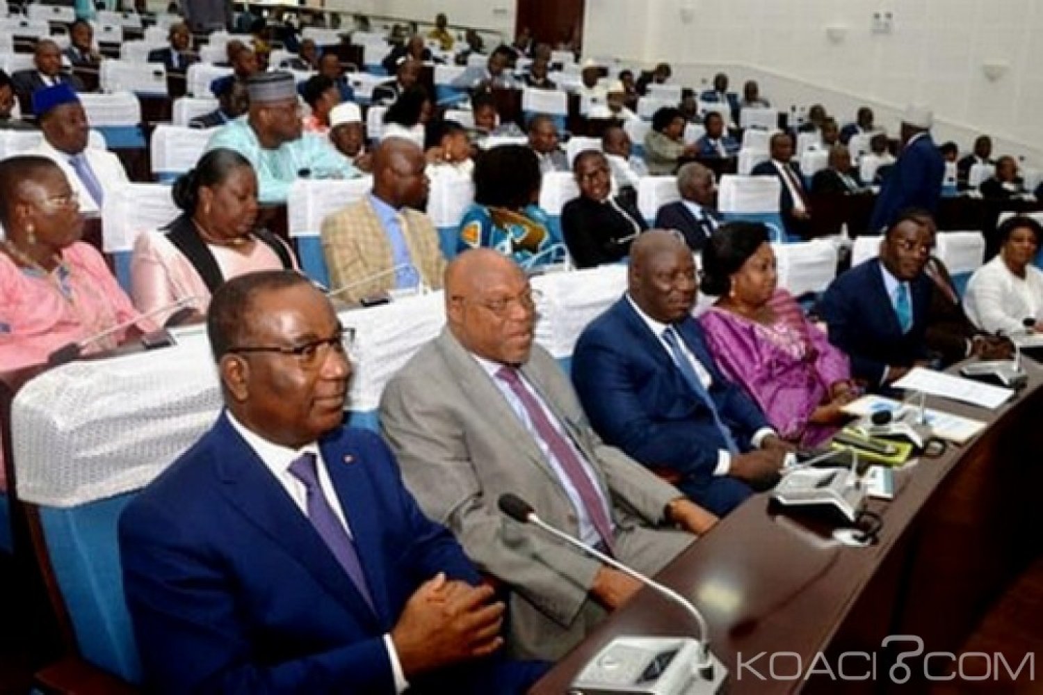 Togo : Assemblée nationale, 17 députés cèdent leurs sièges, la cause !