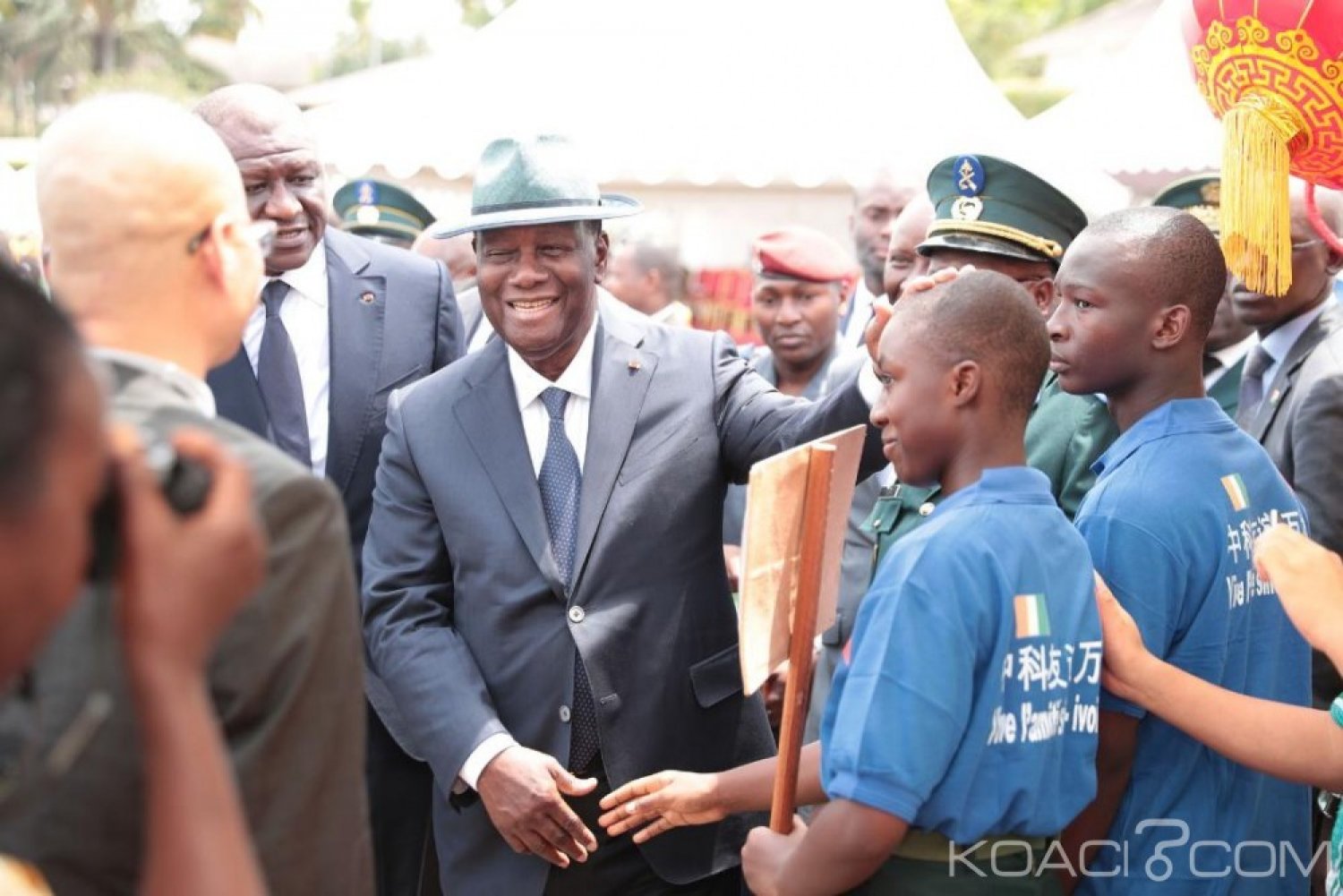 Côte d'Ivoire : Ouattara et la France main dans la main pour la célébration des 80 ans de l'EMPT de Bingerville