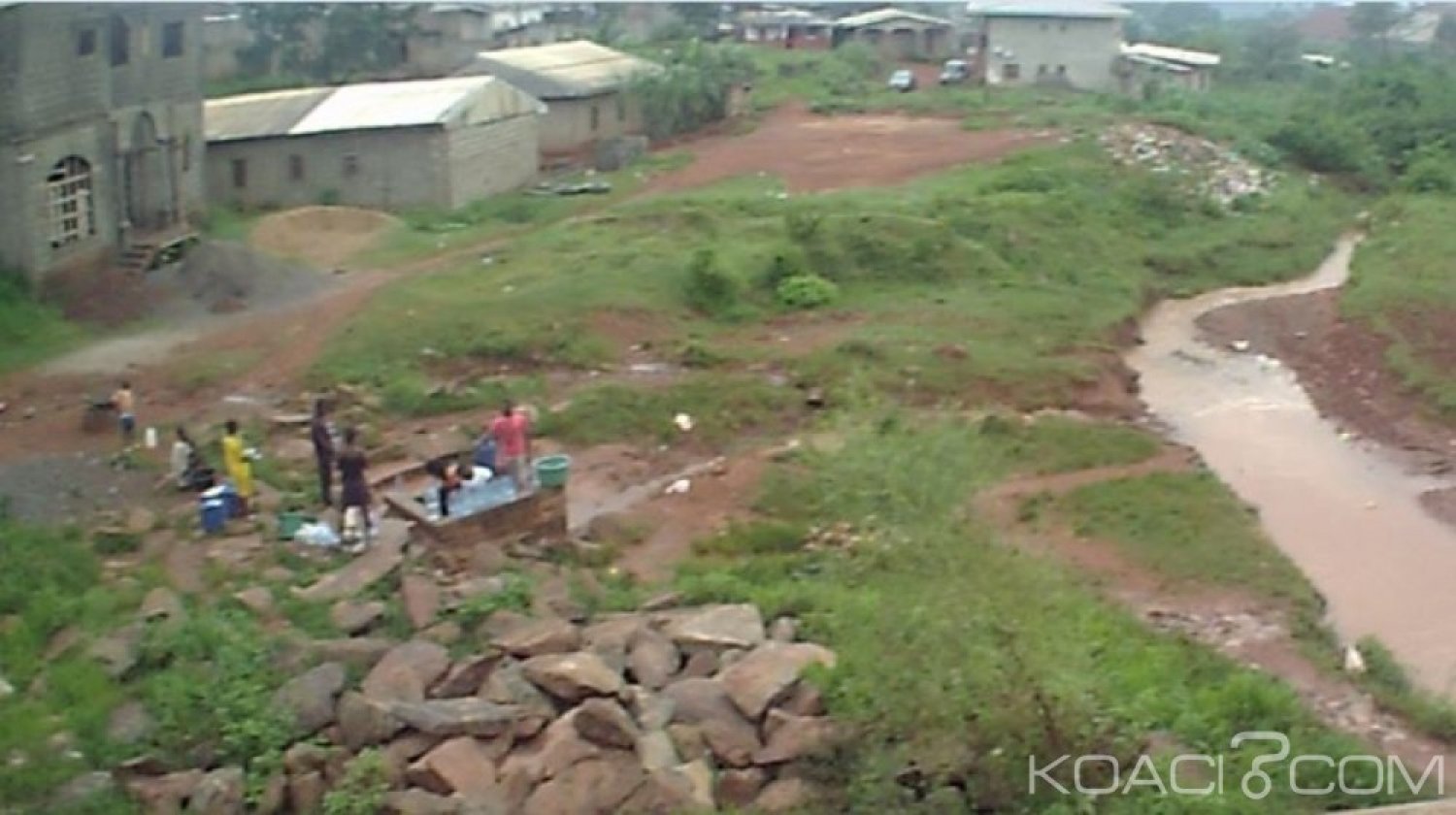 Cameroun : Quand l'eau des robinets est inaccessible, les ménages s'alimentent dans les puits à  la qualité douteuse