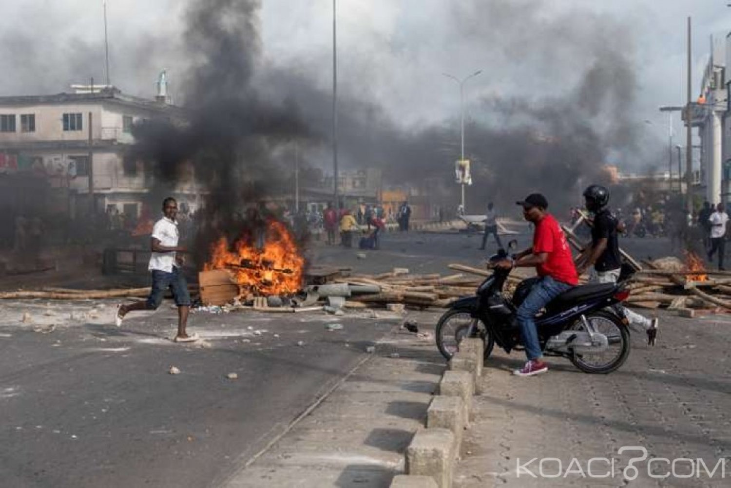 Bénin :   Violences post-électorales, 64 manifestants renvoyés en prison