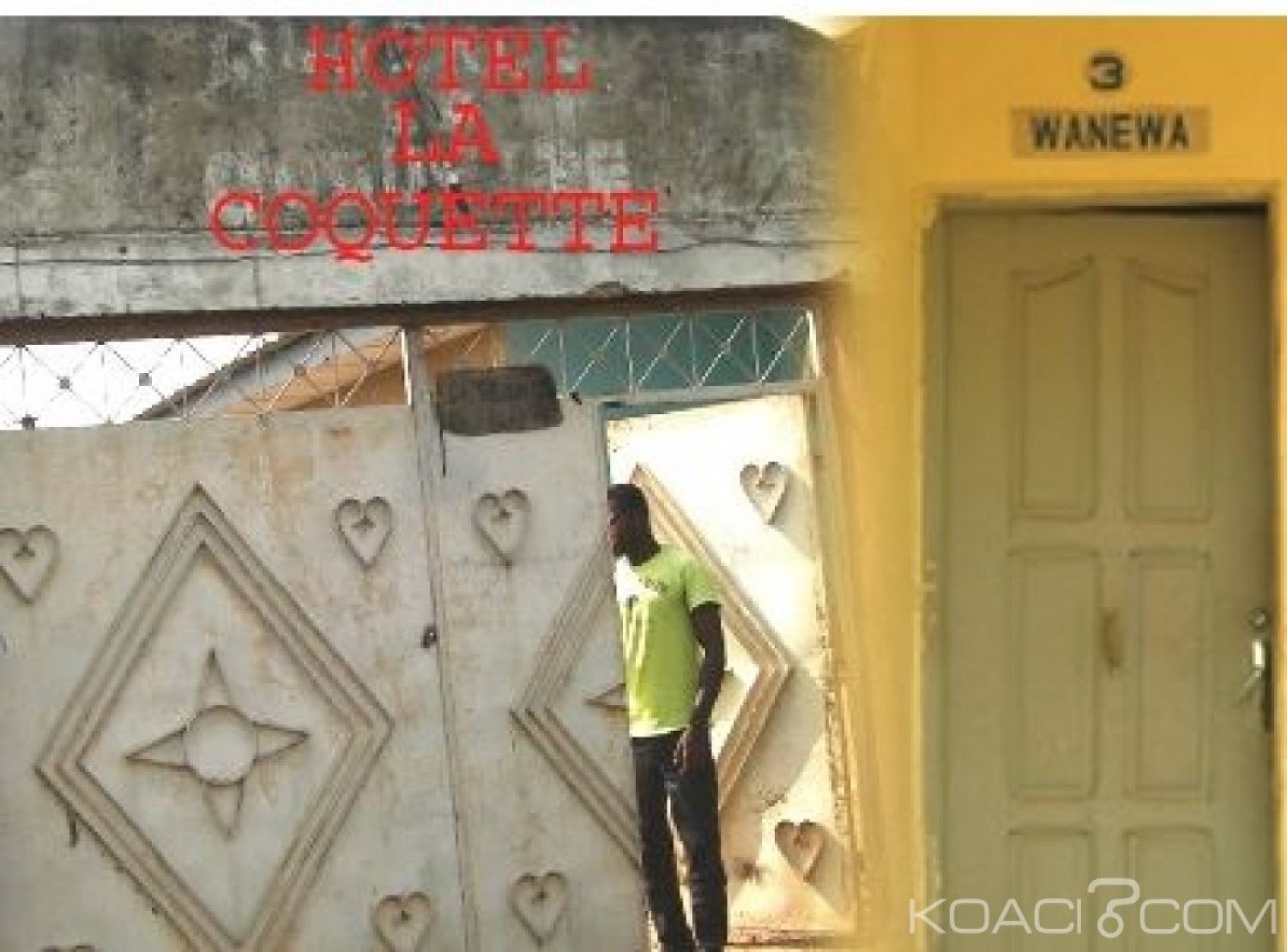 Côte d'Ivoire : En pleins ébats dans un hôtel, un instituteur se fait voler sa moto et refuse de porter plainte