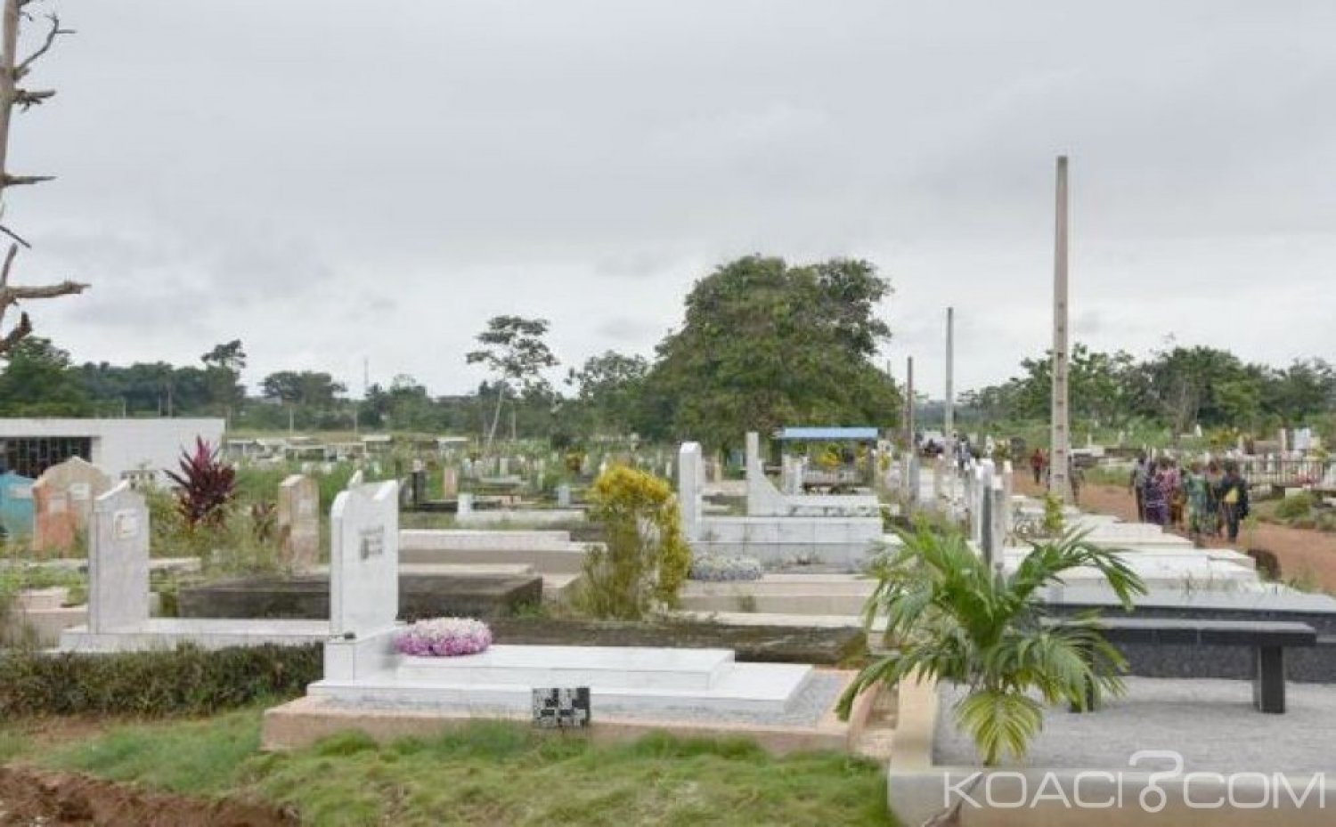 Côte d'Ivoire : Pourquoi le cimetière de Williamsville a été fermé de façon temporaire