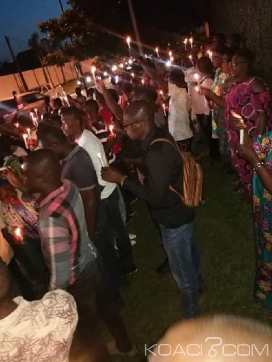 Côte d'Ivoire : Après les jeunes du RHDP, ceux du PDCI devant chez Bédié pour une cérémonie de purification