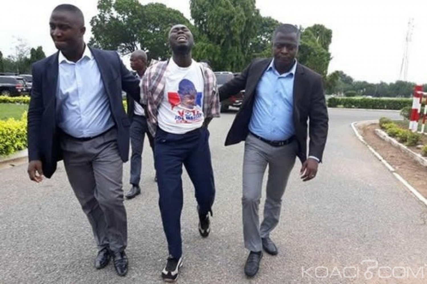 Ghana : Excuses de l'homme qui a failli se suicider au parlement
