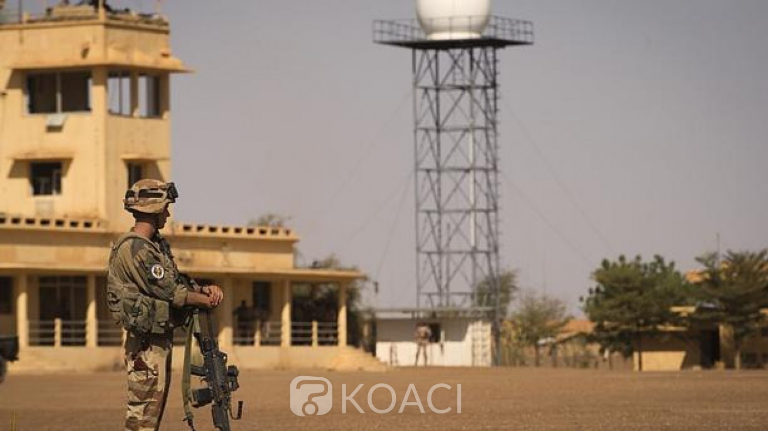 Mali: Une base française visée par une attaque à la voiture piégée à Gao, au moins 3 blessés