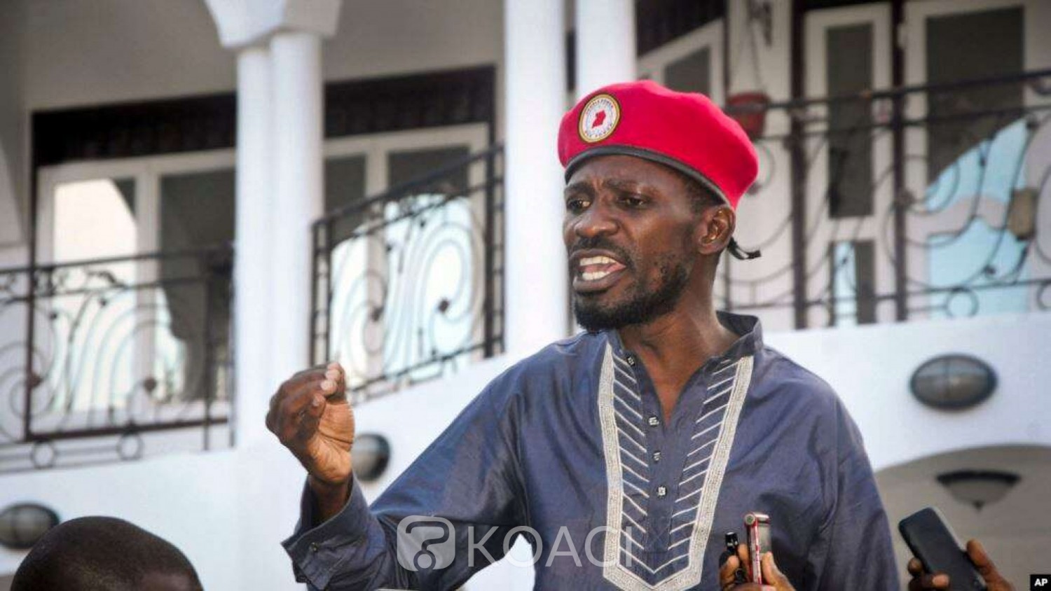 Ouganda: L'artiste Bobi Wine officialise sa candidature à la  présidentielle de 2021