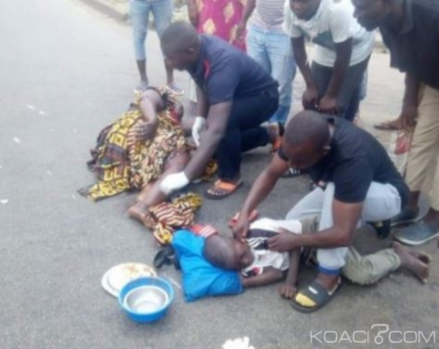 Côte d'Ivoire : A Abobo, un conducteur de « Gbaka » percute une femme handicapée et son enfant