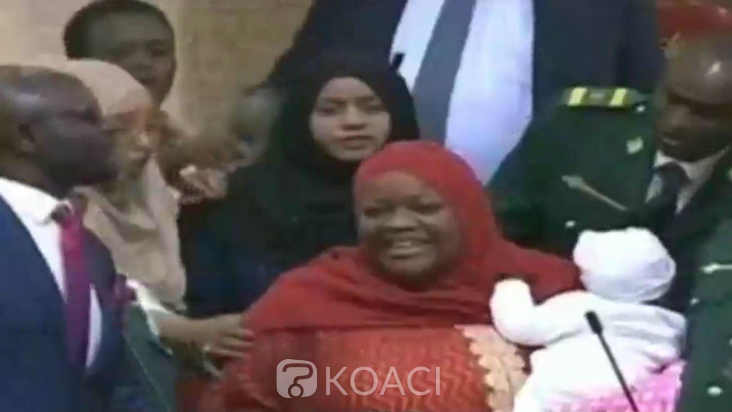Kenya: Une députée chassée du parlement pour avoir emmené son bébé