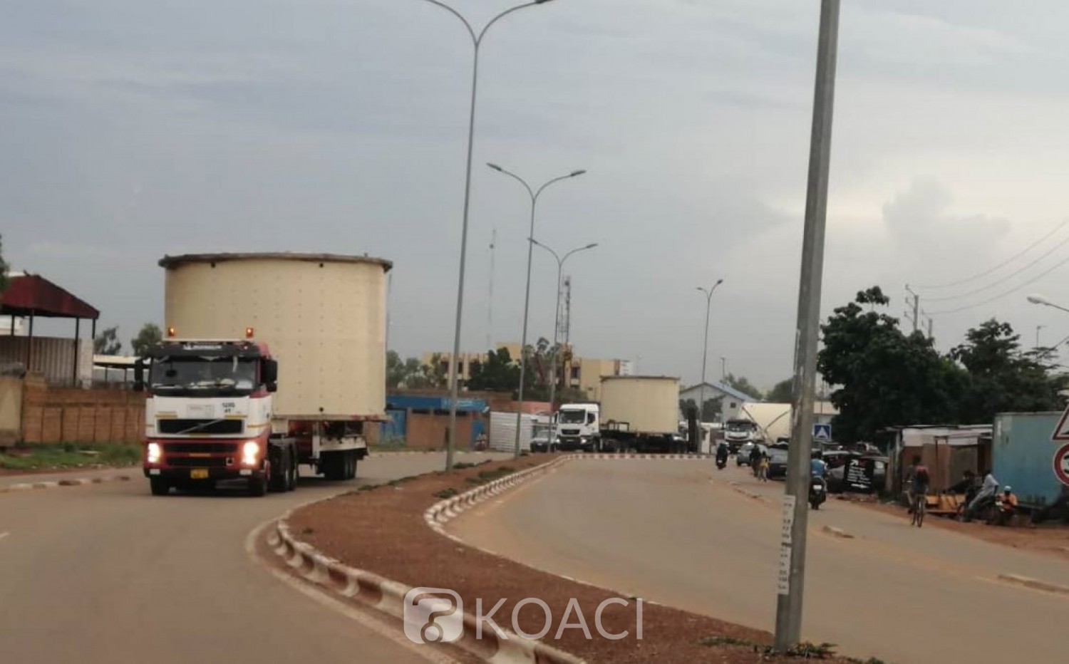 Ghana-Burkina: Bolloré Transport & Logistics réussit le transport de 126 tonnes d'équipements miniers entre les deux pays