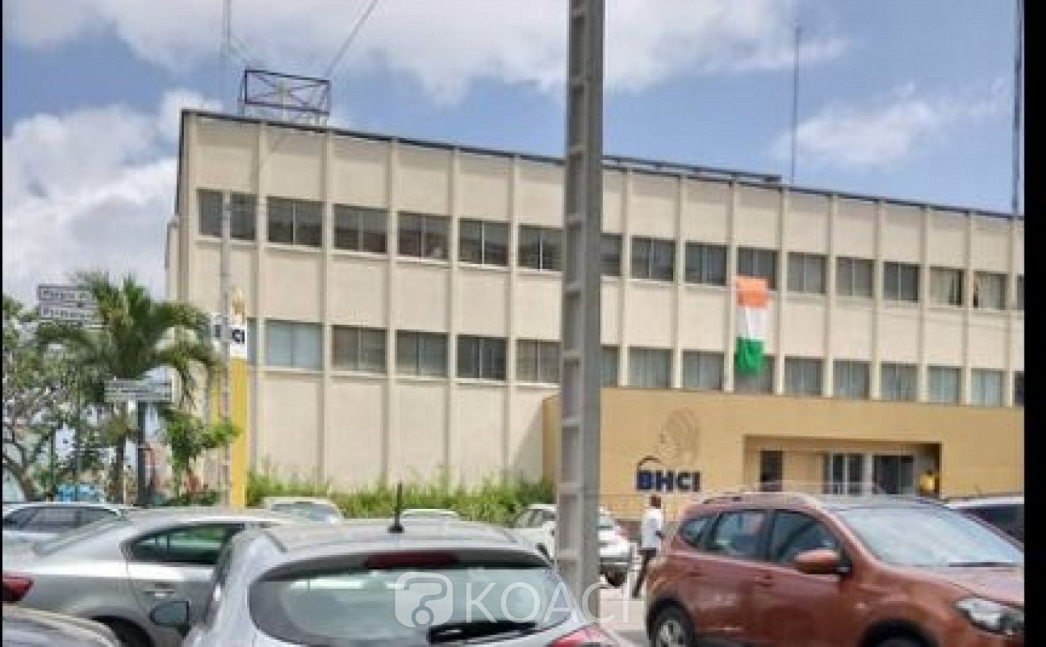 Côte d'Ivoire : Trois mois après avoir changé d'identité visuelle, la BHCI dejà dans le rouge ?