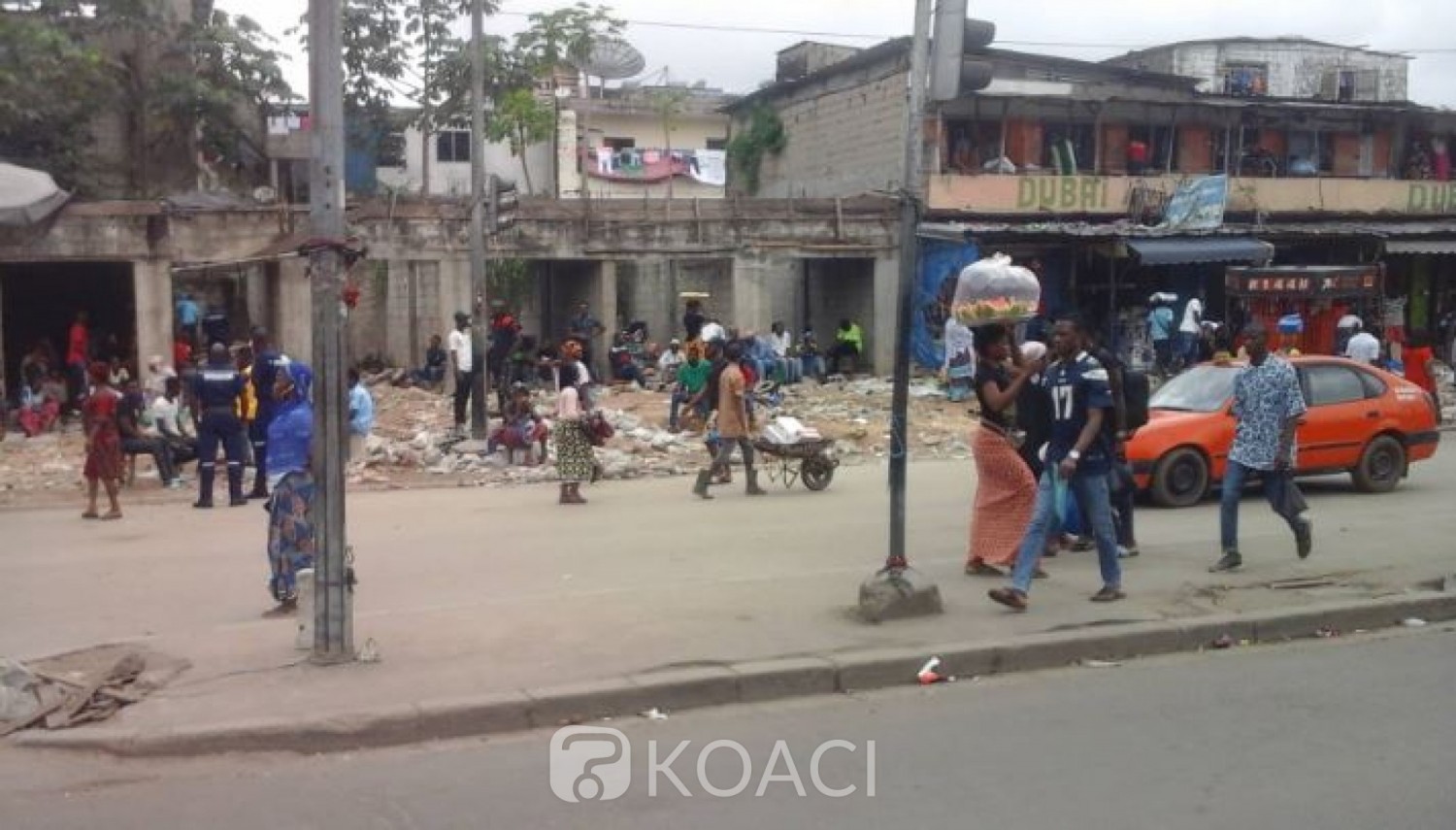 Côte d'Ivoire: Boulevard Nangui Abrogoua d'Adjamé, deux semaines après leur déguerpissement, des commerçants crient à la trahison