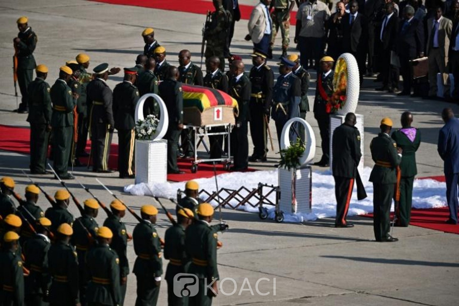 Zimbabwe:   Obsèques de Mugabe,bras de fer entre sa famille et le gouvernement sur le lieu de l'enterrement