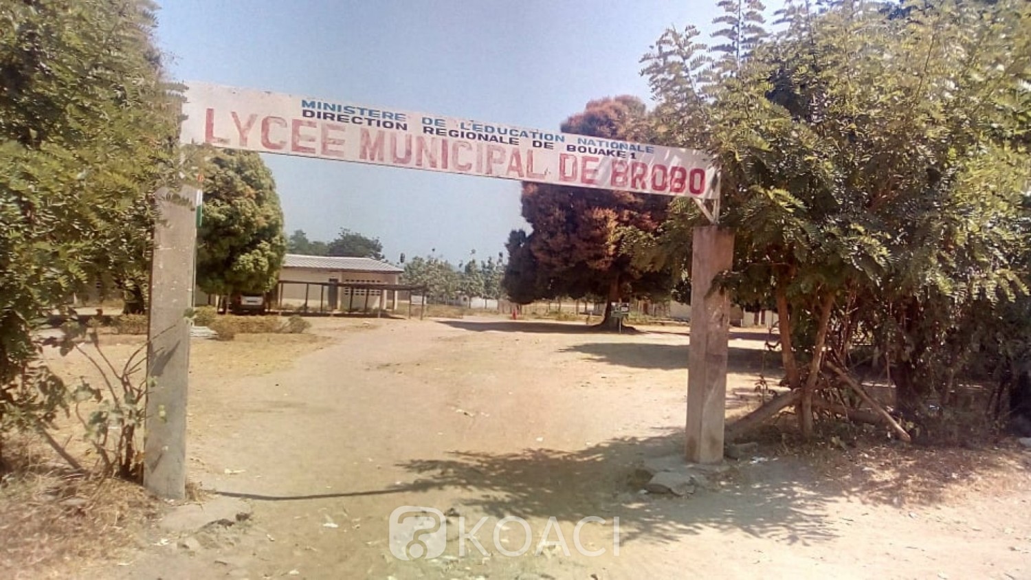 Côte d'Ivoire: Brobo, obligés de payer des frais annexes avant l'accès aux classes, énervés, des parents d'élèves boycottent l'école dans le Ahaly