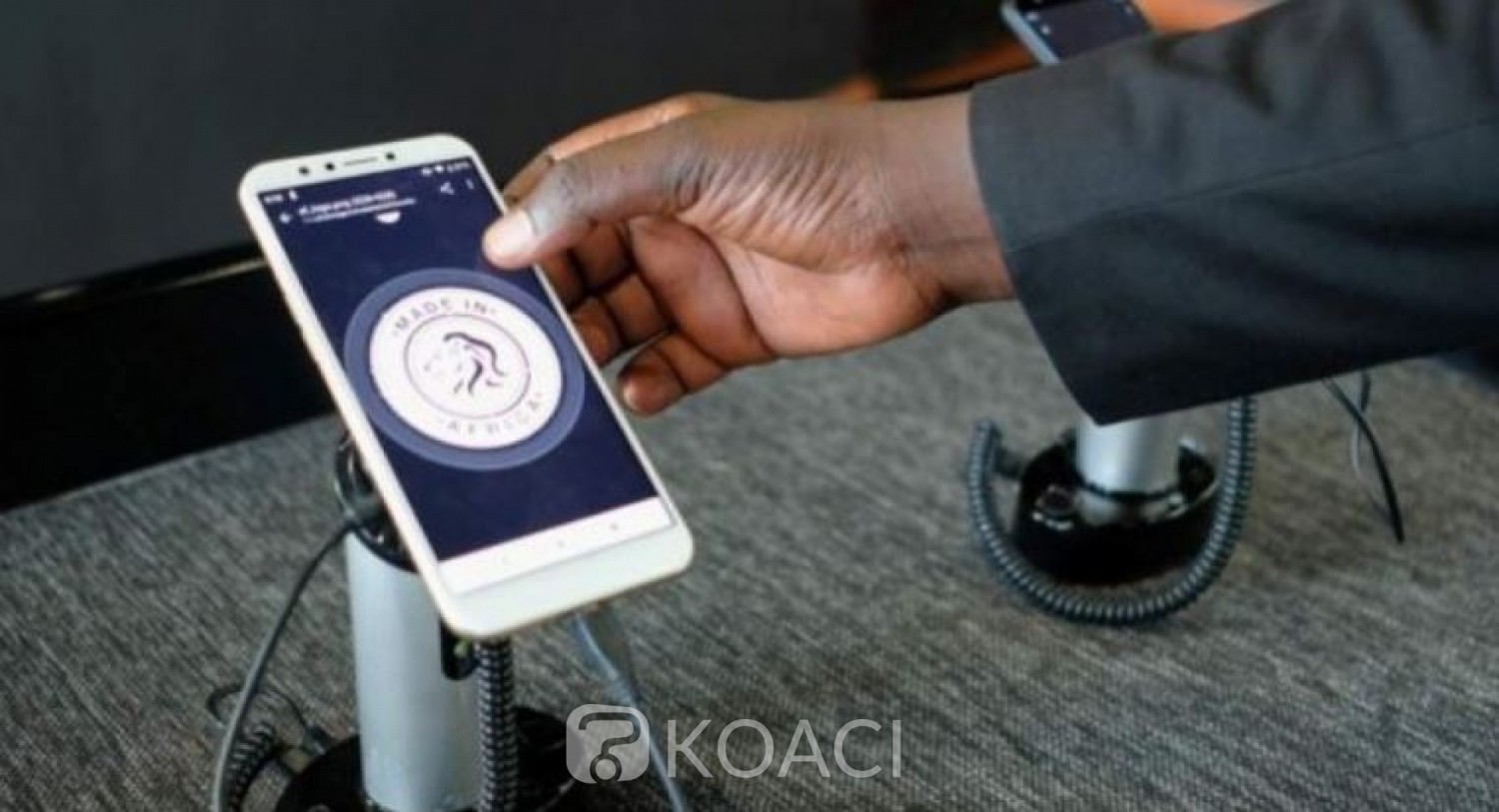 Rwanda: Lancement des premiers smartphones 100% « made in Africa  »