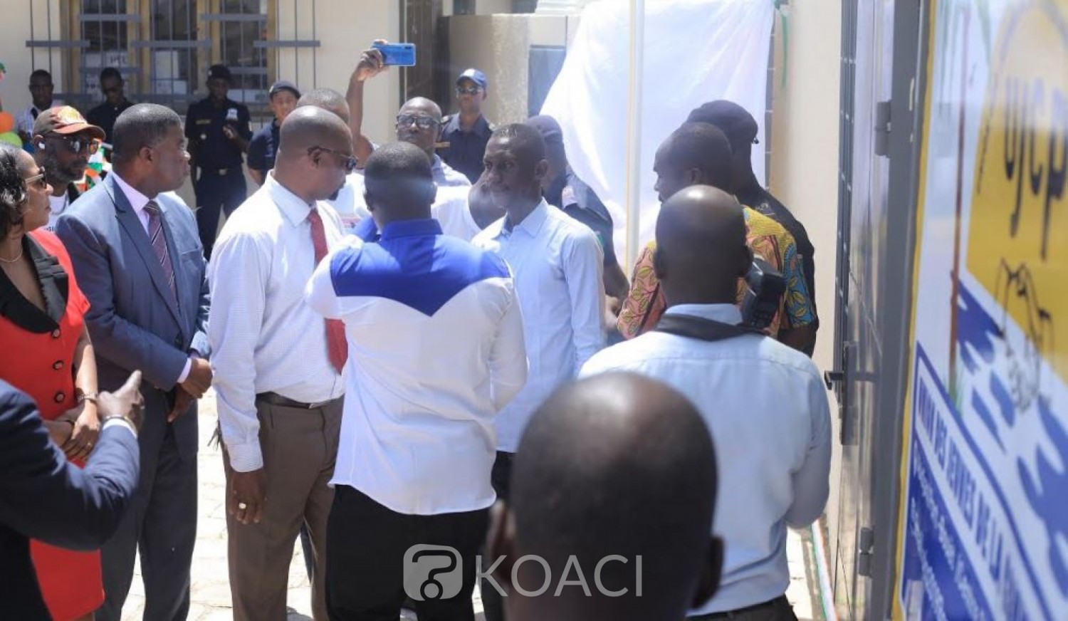 Cote d'Ivoire: A Port-Bouët, le siège de la jeunesse communale anciennement dans un état délabré a fait peau neuve