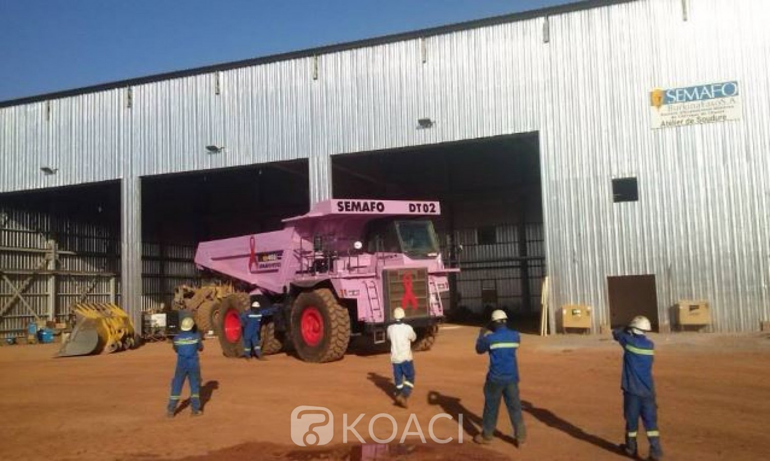 Burkina Faso: Après le massacre, la mine de Boungou suspend ses opérations « par respect pour les victimes » de l'attaque meurtrière