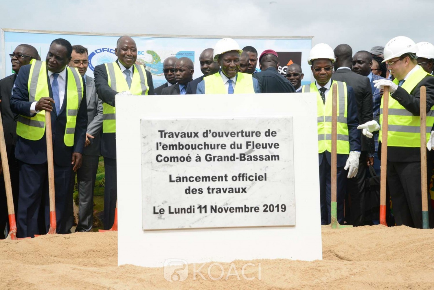 Côte d'Ivoire: A Bassam, lancement des travaux de l'ouverture de l'embouchure du fleuve Comoé, 22 mois pour finaliser le projet
