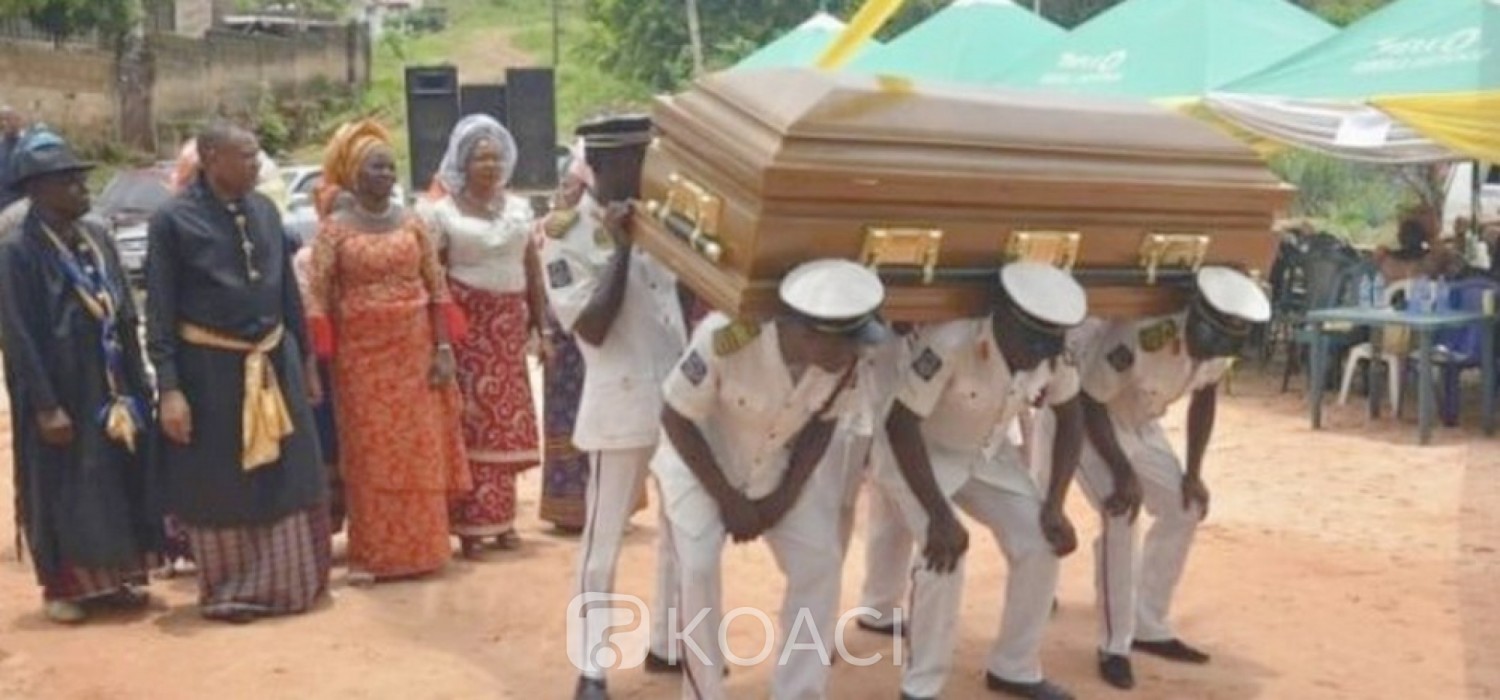 Nigeria: Les anglicans interdisent les livrets et uniformes funéraires lors des enterrements
