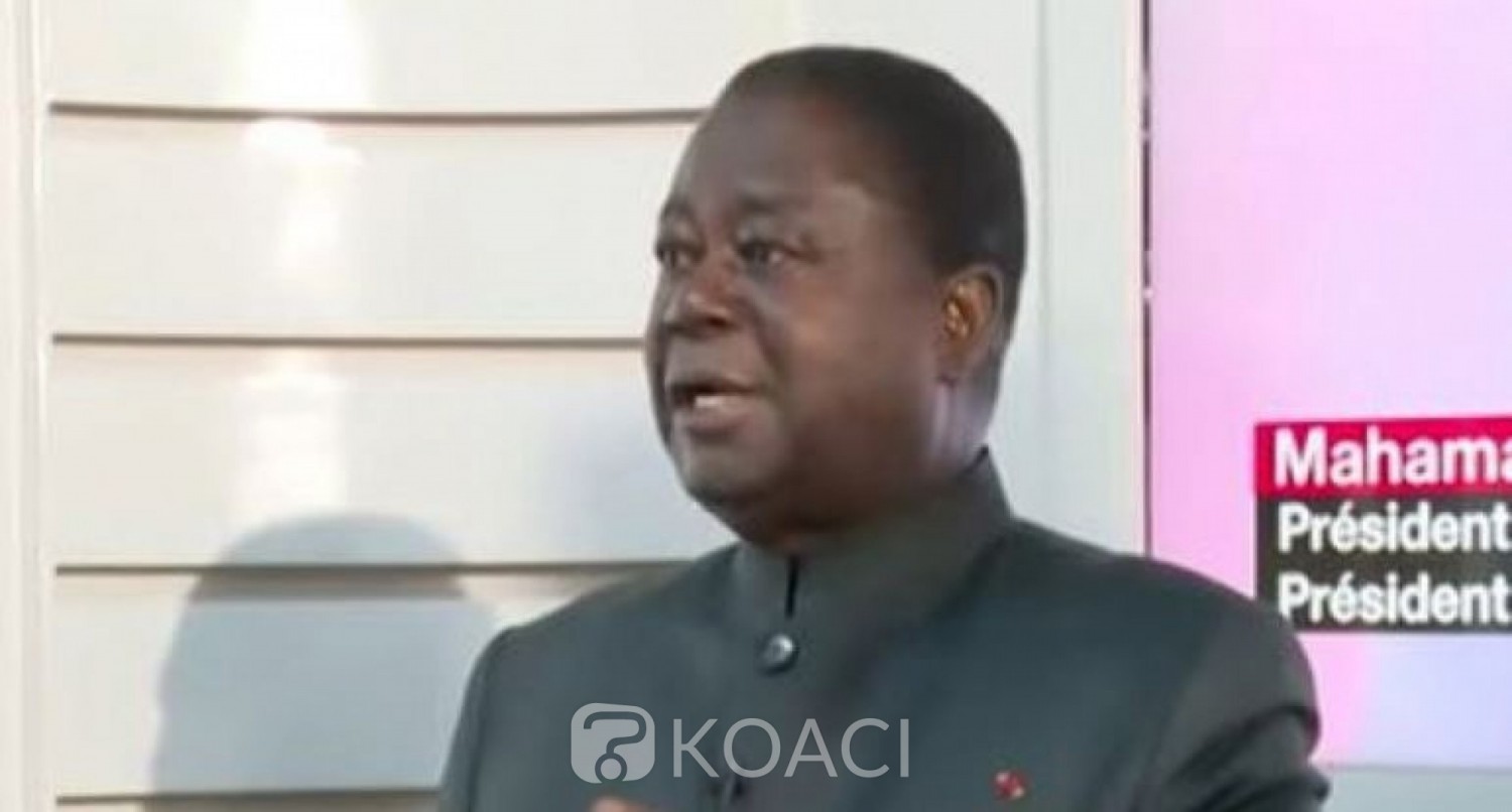 Côte d'Ivoire: A 24h de sa visite à Abidjan, Bédié sollicite une audience avec Macron