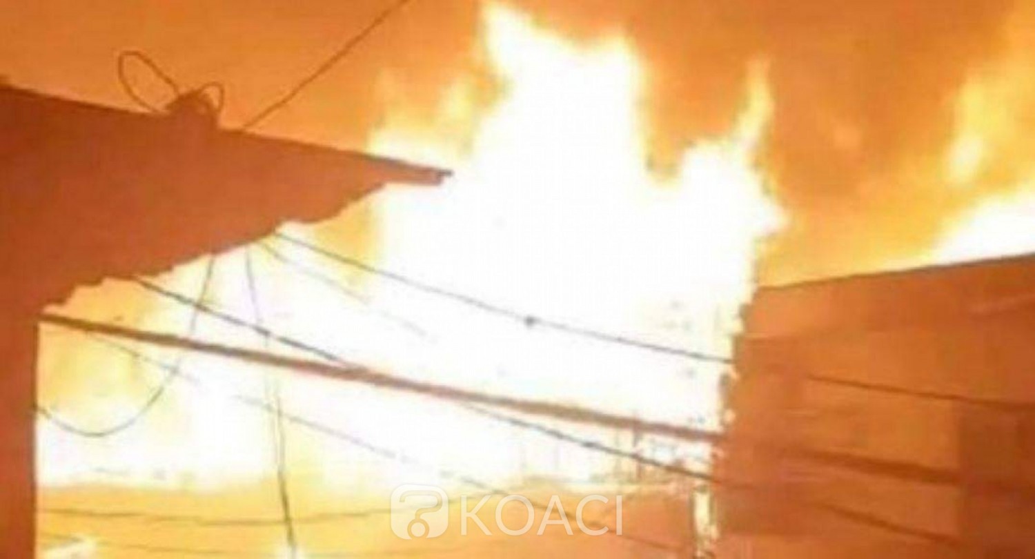 Côte d'Ivoire : Un incendie déclaré dans les environs du marché d'Adjamé Roxy, lieu de vente de médicaments de rue
