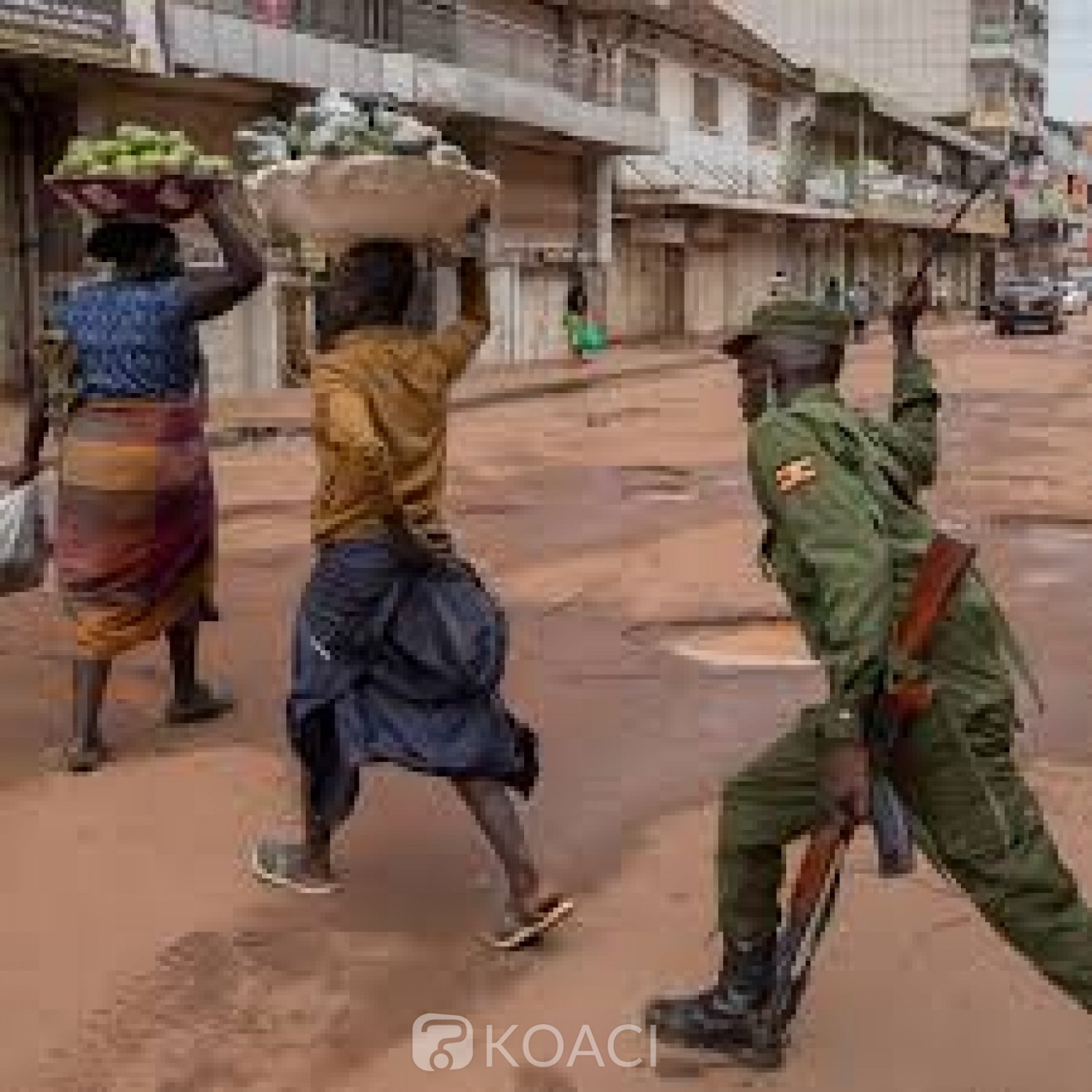 Ouganda : Coronavirus, la police tire à balles réelles sur deux hommes pour avoir violé le couvre-feu