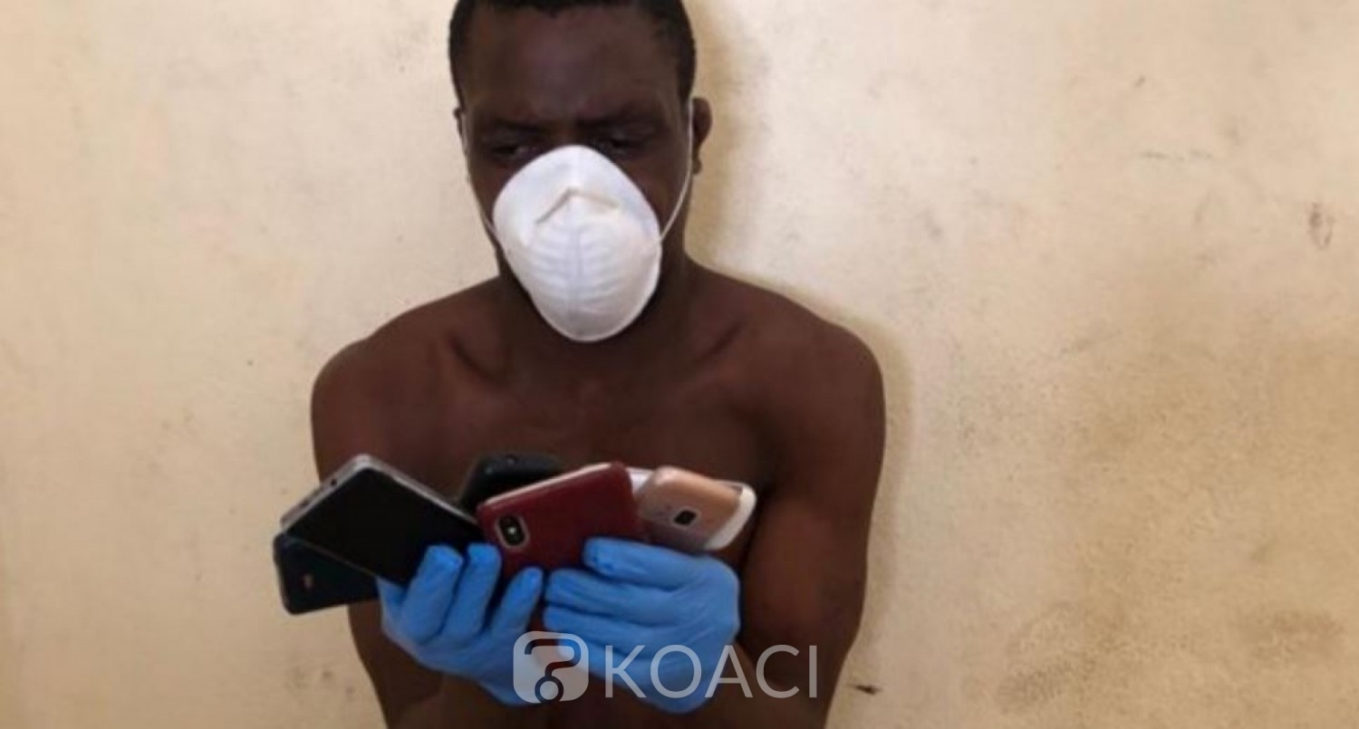 Côte d'Ivoire: En plein couvre-feu, il emporte des téléphones portables dans une cour à Abobo