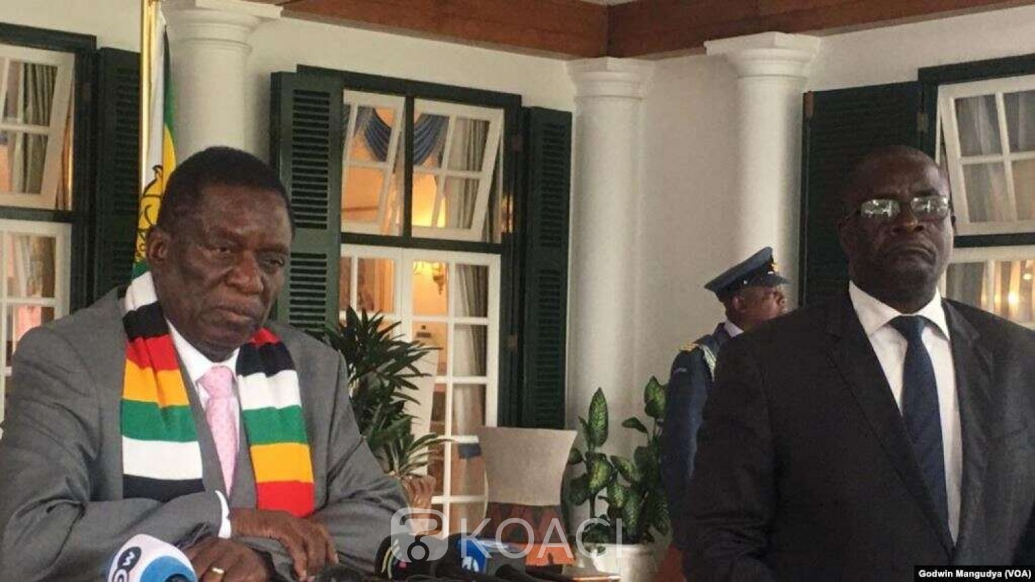 Zimbabwe : Covid -19,un opposant inculpé pour avoir injurié le Président via un message whatsapp
