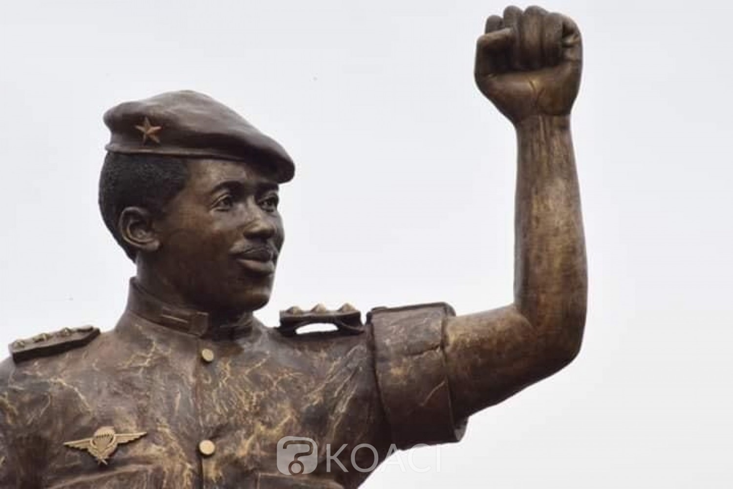 Burkina Faso : La statue de Sankara dévoilée après des modifications