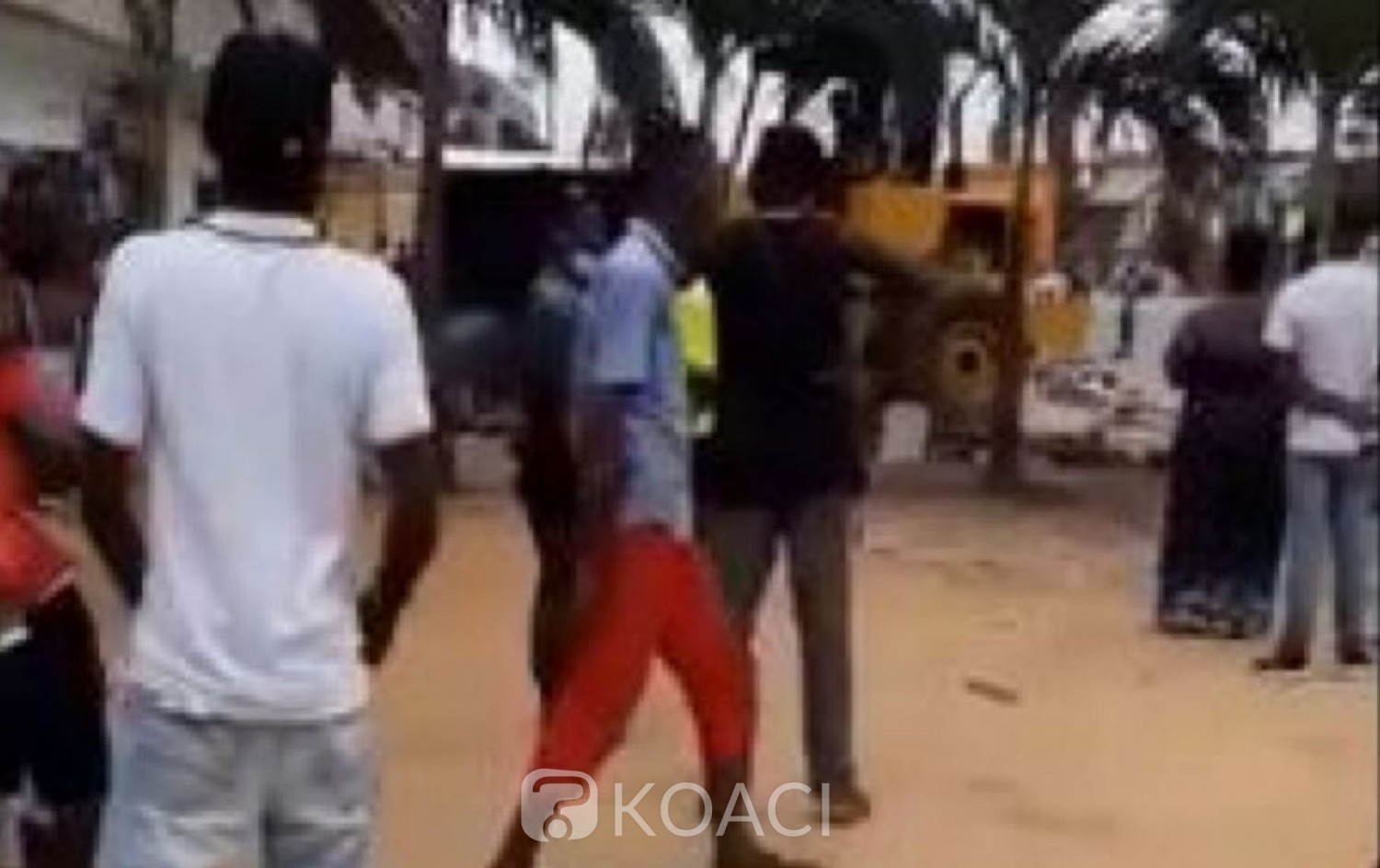 Côte d'Ivoire : Démolition des maquis et magasins au lieu de l'accident mortel à Cocody-Angré