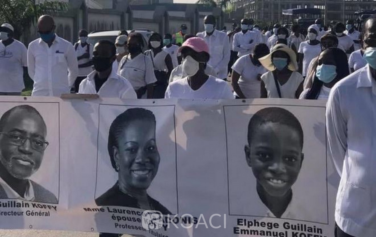 Côte d'Ivoire : Une semaine après le drame du chauffard de Cocody, ils marchent en la mémoire de la famille Adonis-Koffy