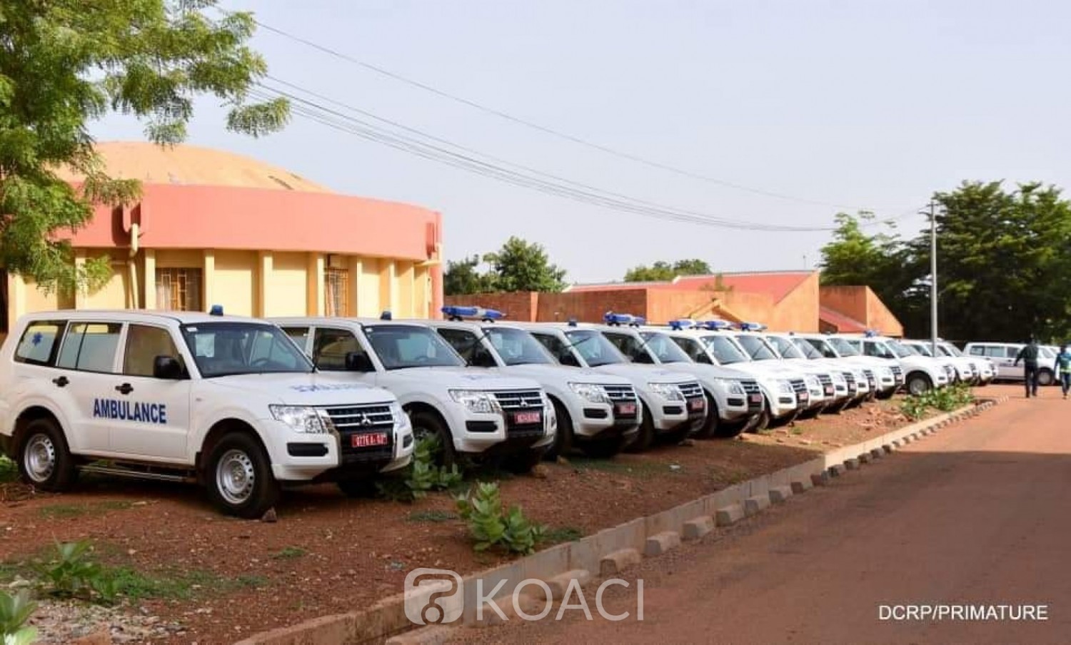 Burkina Faso : 185 ambulances remises aux communes du pays pour améliorer l'offre sanitaire