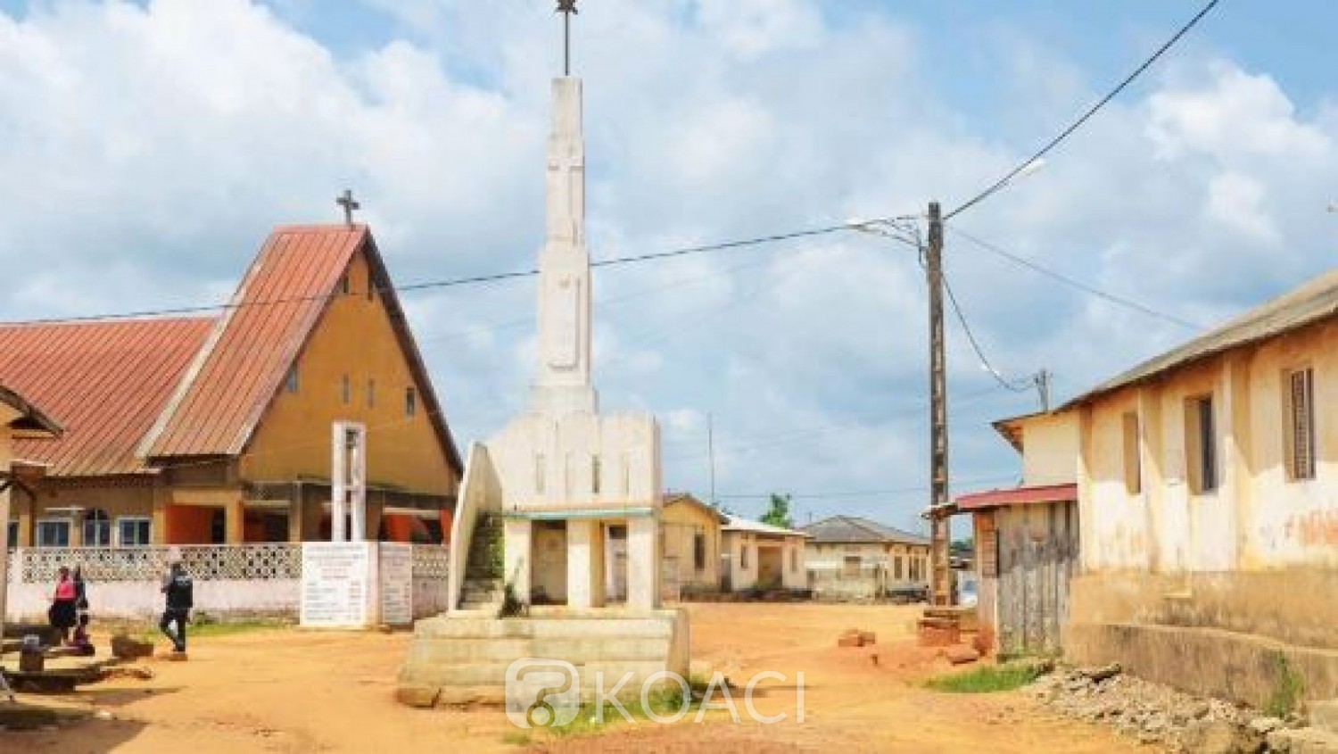 Côte d'Ivoire : Grand Bassam, des habitants d'Ebrah assiègent la Préfecture pour une affaire de Roi