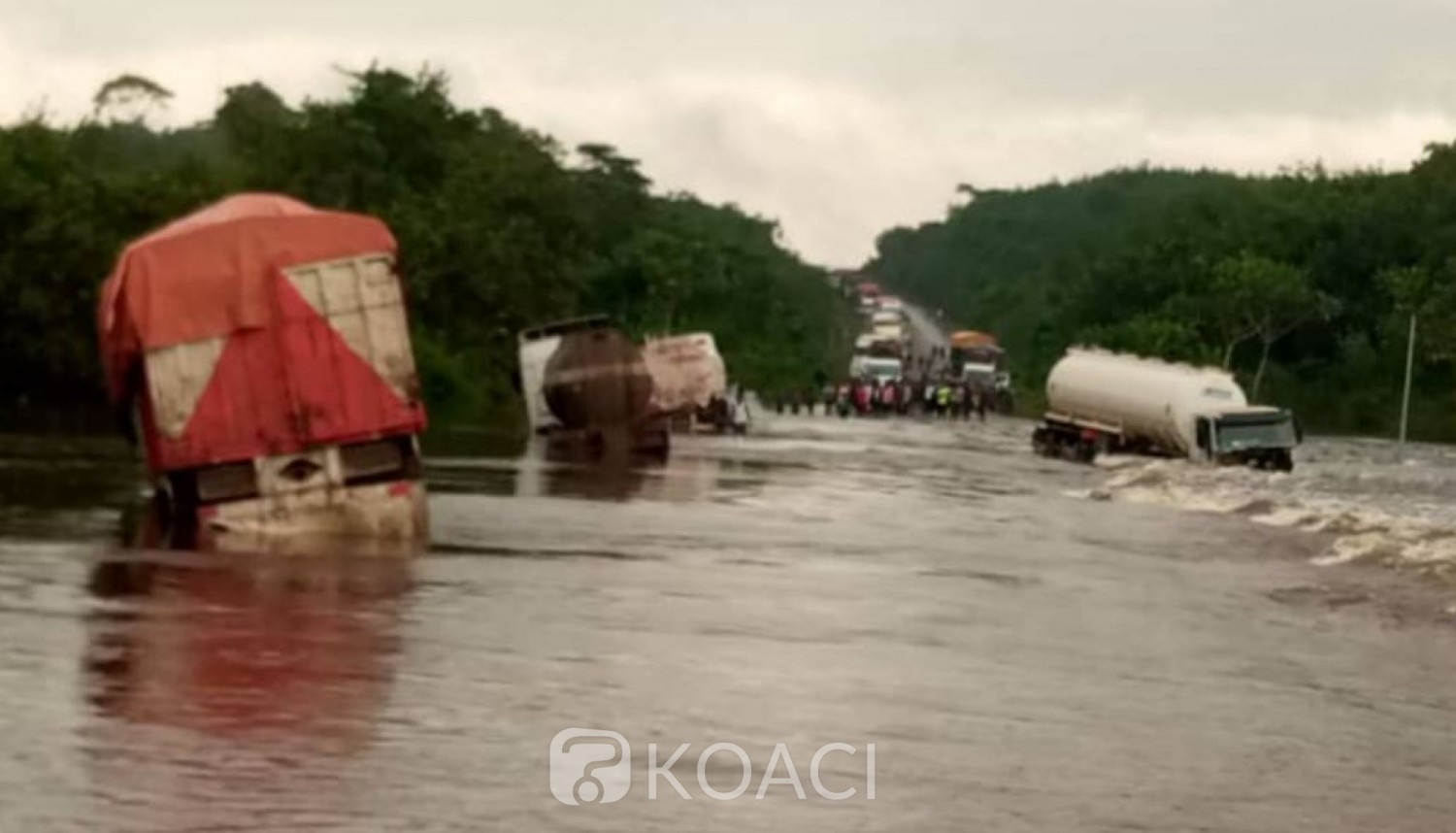 Côte d'Ivoire : Pluies diluviennes, la côtière Abidjan-San-Pedro, coupée en deux à 25 Km après Grand-Lahou