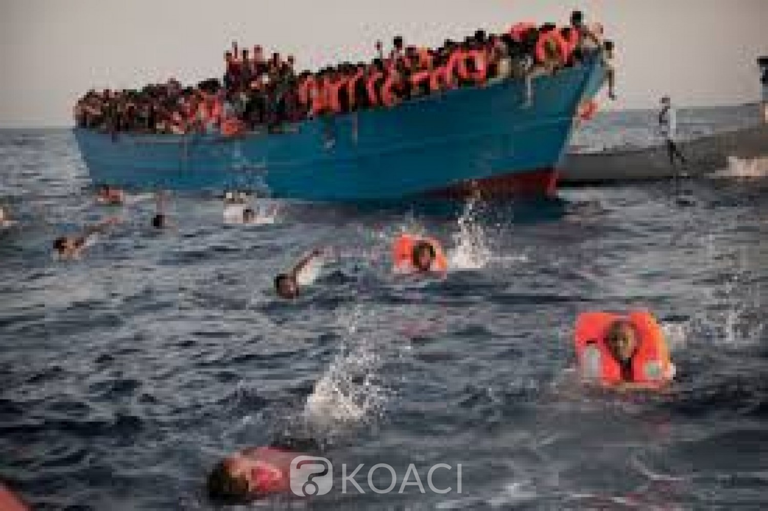 Libye : Six migrants morts et 93 dont un nouveau-né secourus au large