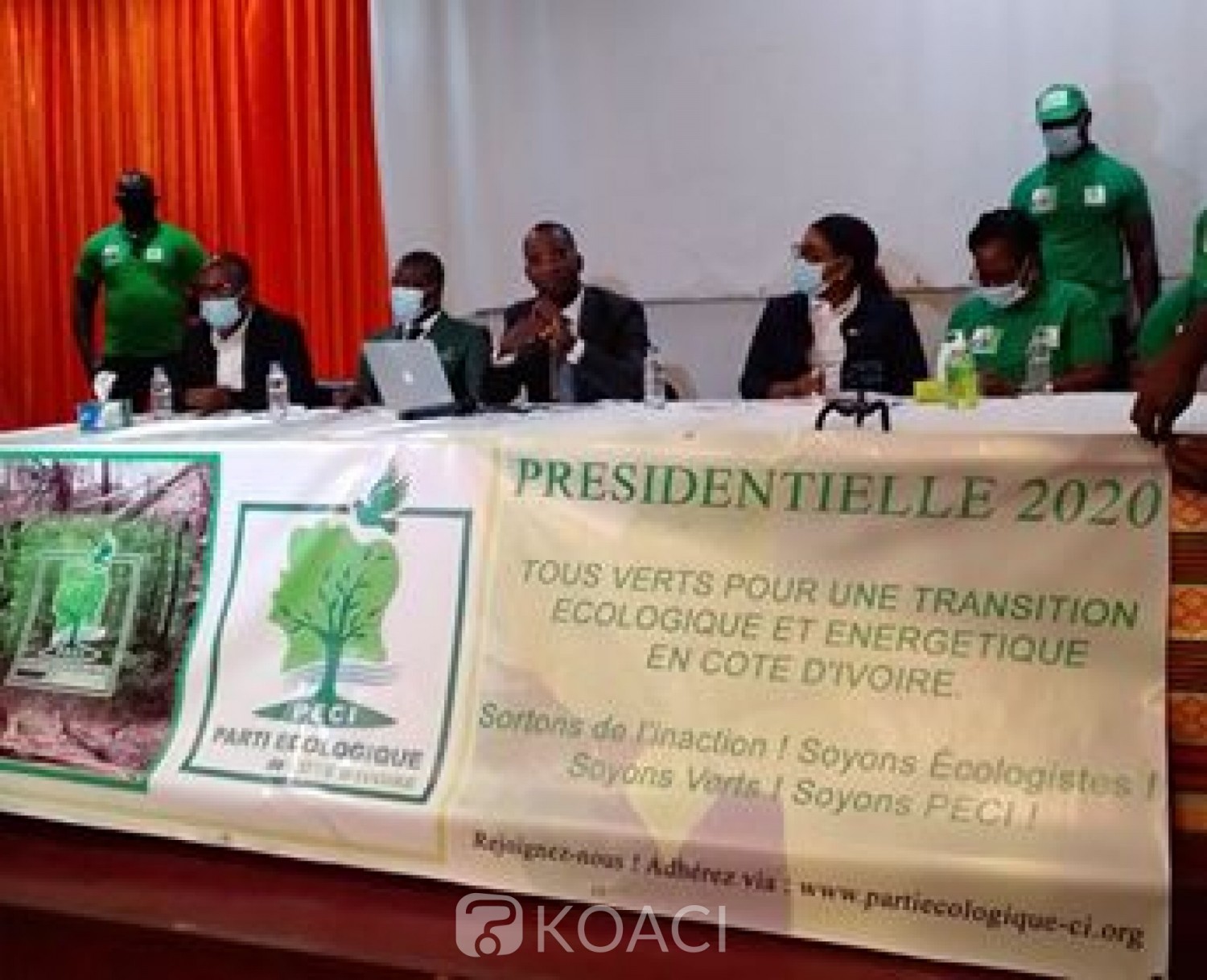 Côte d'Ivoire :  Claude Gohourou annonce sa candidature à l'élection présidentielle au nom du parti écologique