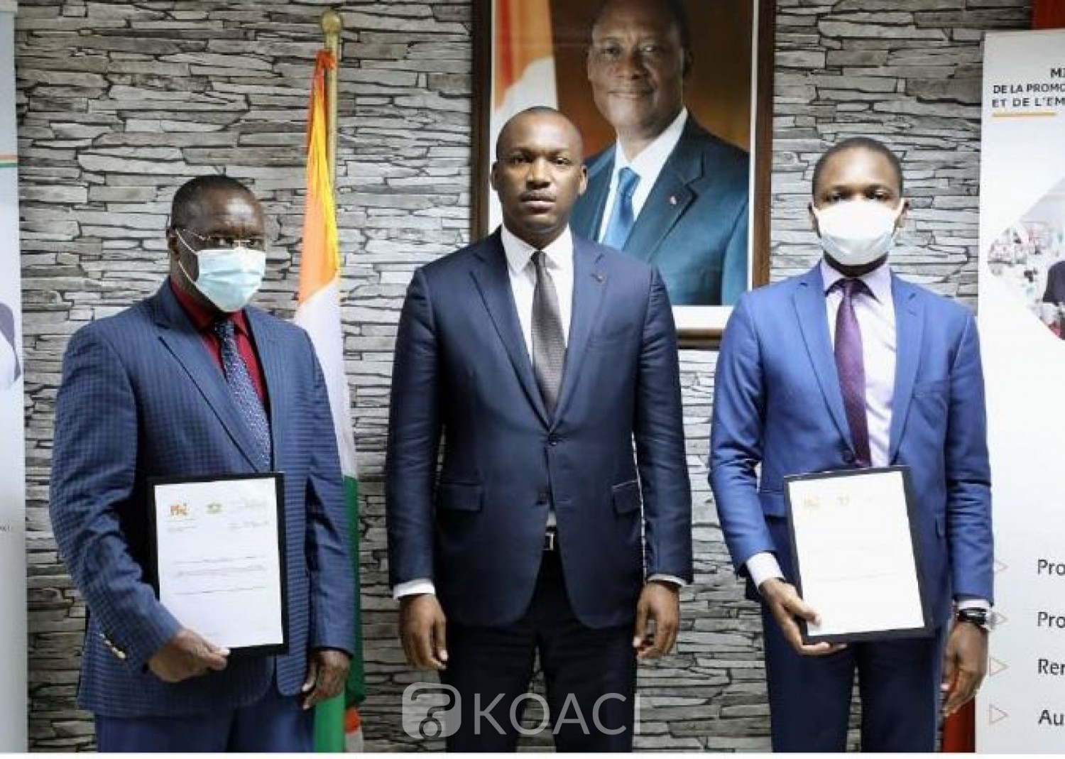 Côte d'Ivoire : Lutte contre le chômage, 2 milliards de FCFA pour mettre en activité 4500 jeunes de 52 localités