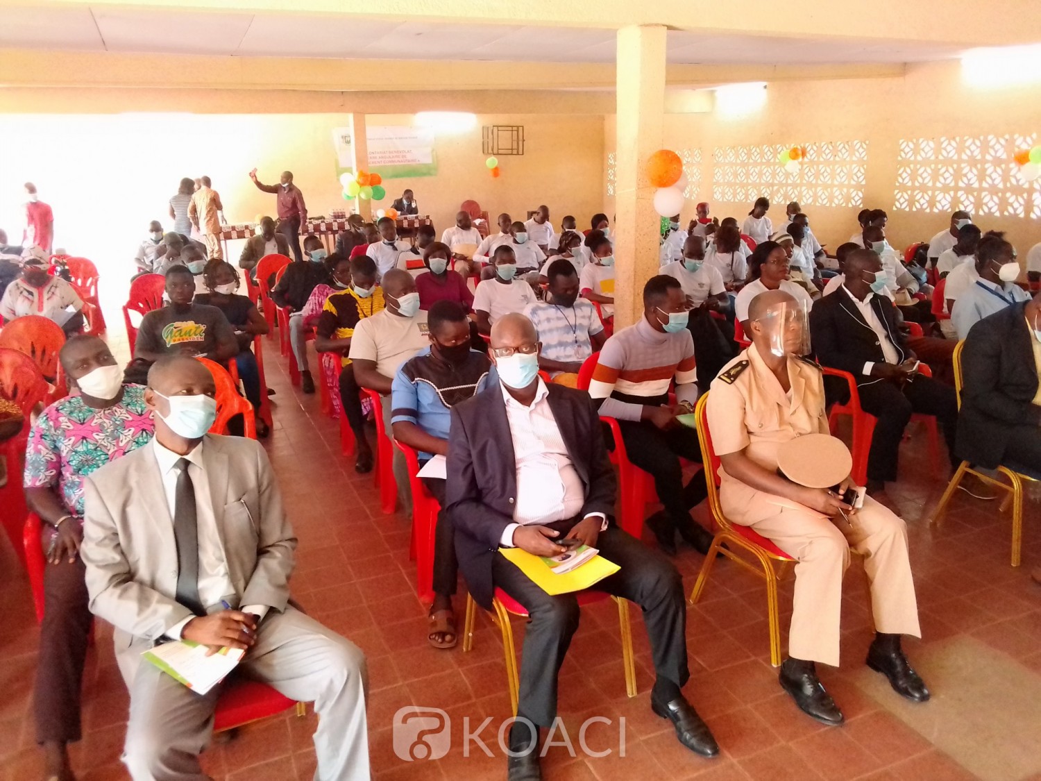 Côte d'Ivoire : Bouaké, après 3 ans de mission d'intérêt général, des centaines de jeunes distingués