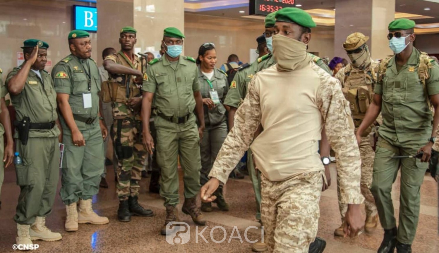 Mali : La junte libère 11 personnalités dont l'ex-Premier ministre Boubou Cissé, la liste intégrale