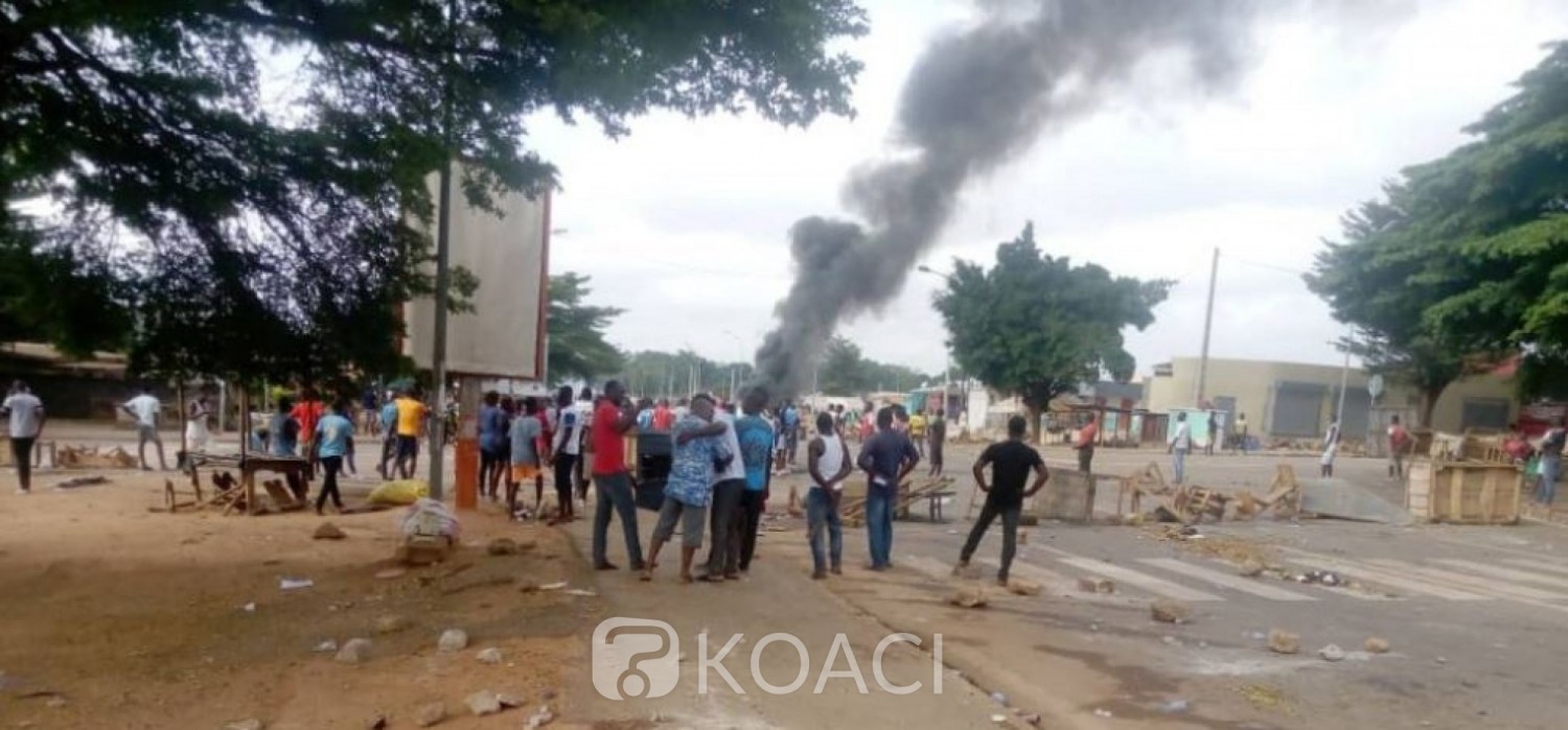 Côte d'Ivoire : A la veille du vote présidentiel, palabre entre partisans de l'opposition et du RHDP à Yamoussoukro