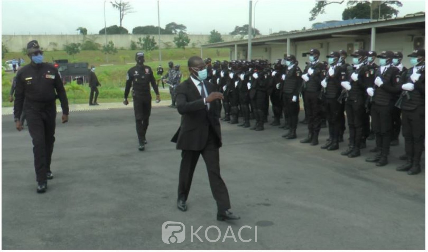 Côte d'Ivoire : Le General Vagondo transmet les félicitations du chef de l'Etat aux policiers pour le professionnalisme dont ils ont fait preuve durant le scrutin présidentiel