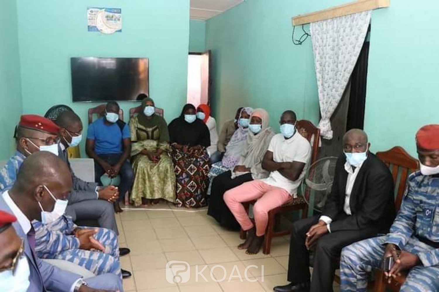 Côte d'Ivoire : Assassinat de l'adjudant Sanogo, le Ministre Moussa Sanogo et le Général Apalo aux côtés de la famille du défunt