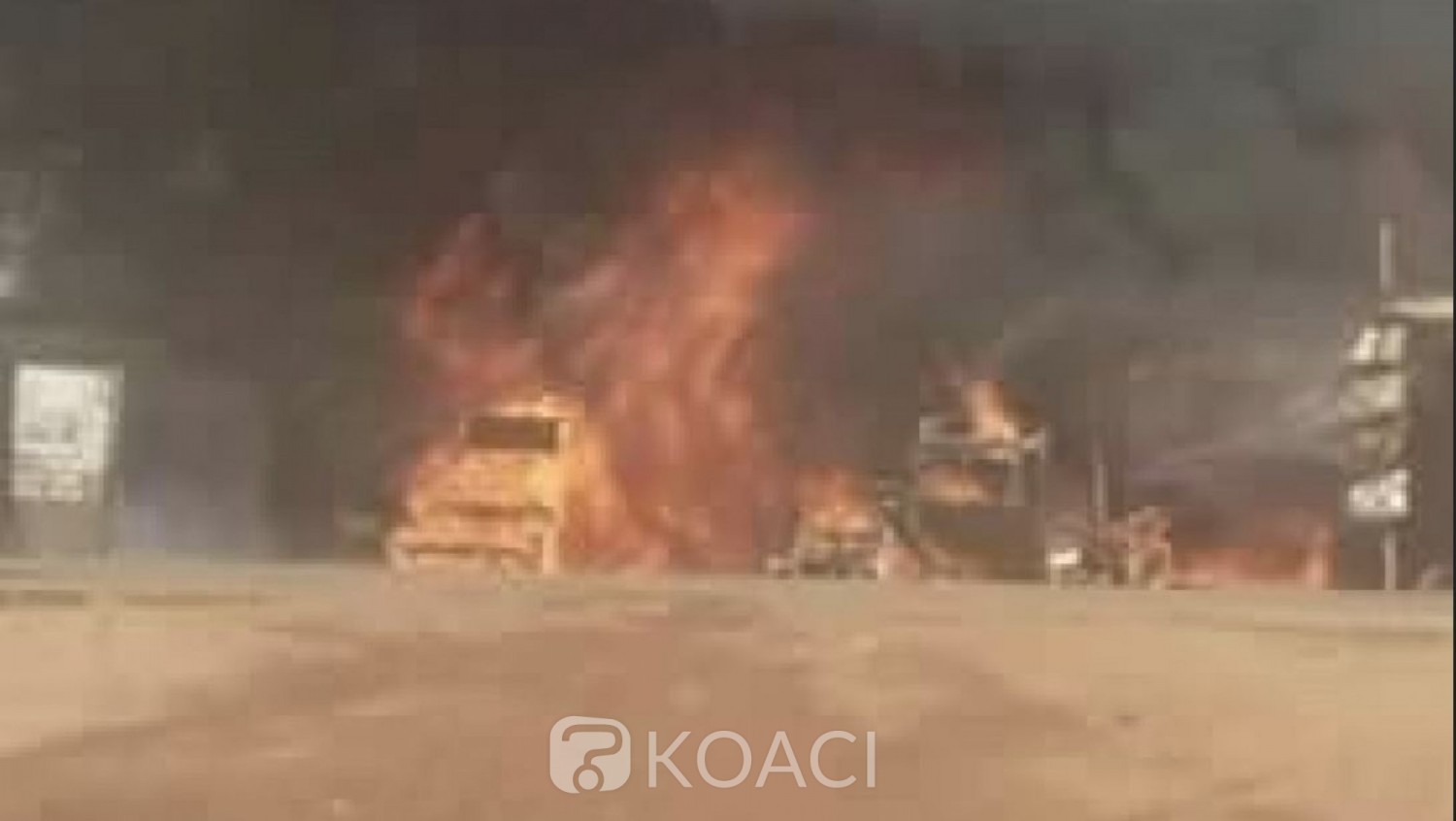 Burkina Faso : Au moins trois morts et onze blessés dans l'explosion d'un car