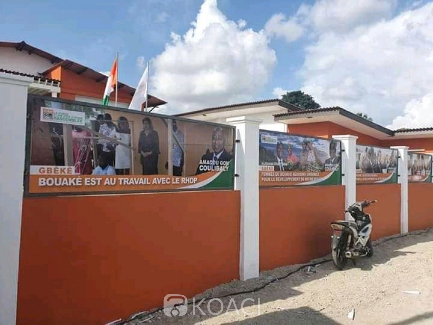 Côte d'Ivoire : Bouaké, confusion totale au RHDP, des militants font bloc derrière un leader et menacent