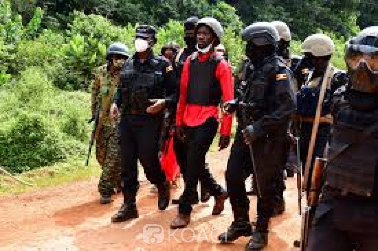 Ouganda : L'opposant Bobi Wine à nouveau empêché de battre campagne